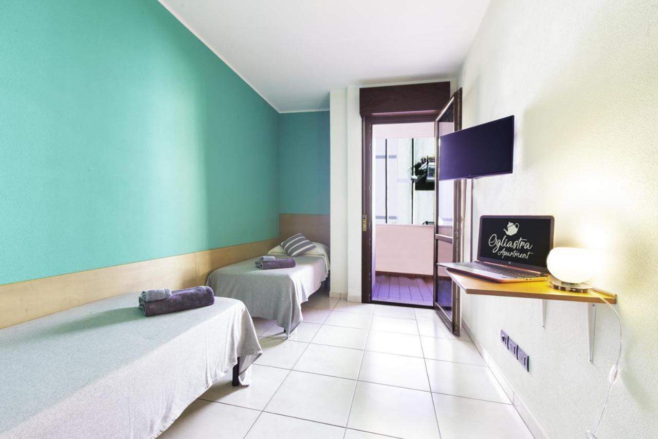 Ogliastra Apartment Rooms Cagliari Bagian luar foto