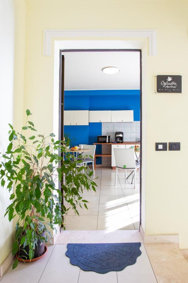 Ogliastra Apartment Rooms Cagliari Bagian luar foto