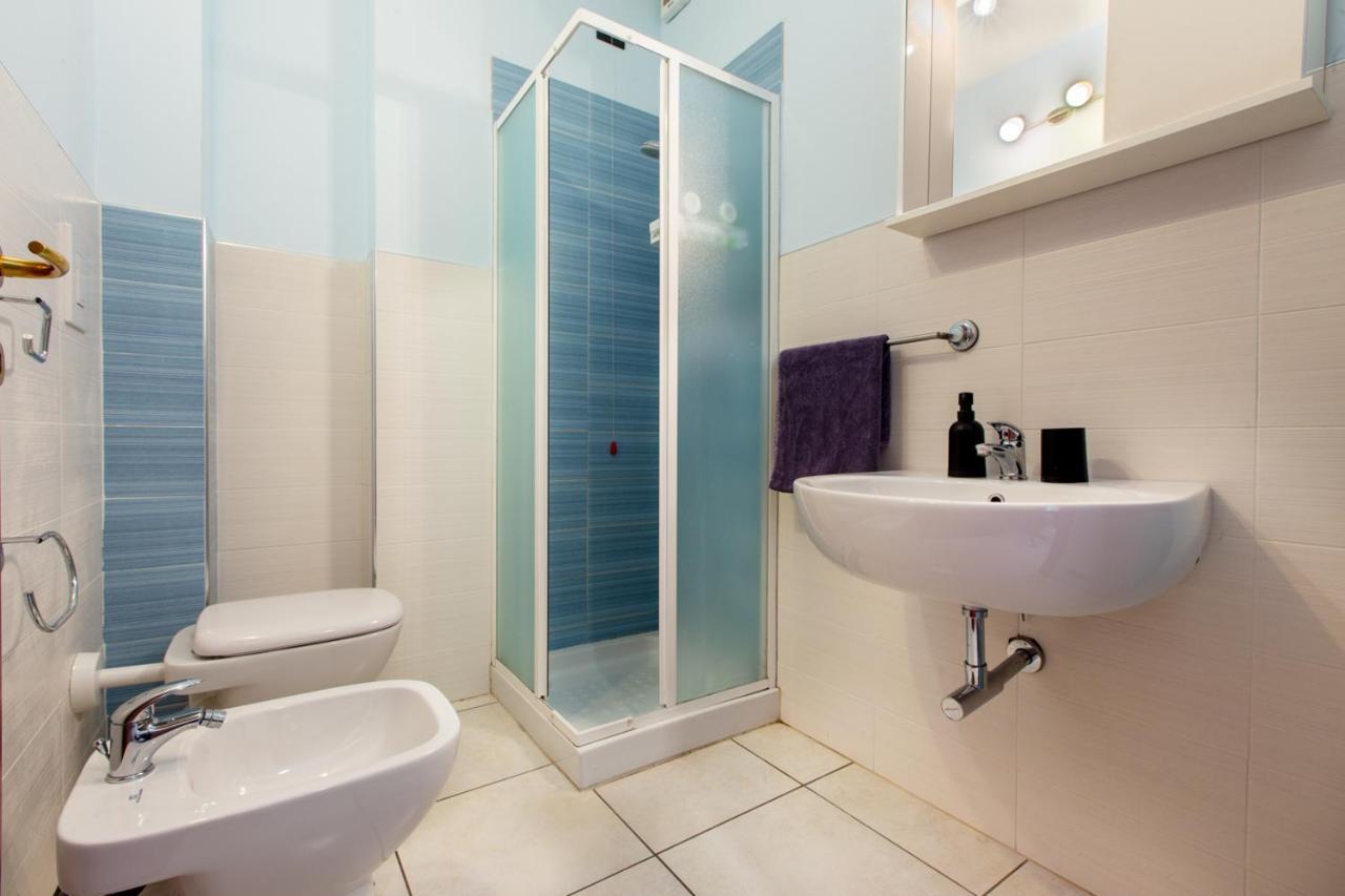 Ogliastra Apartment Rooms Cagliari Bagian luar foto
