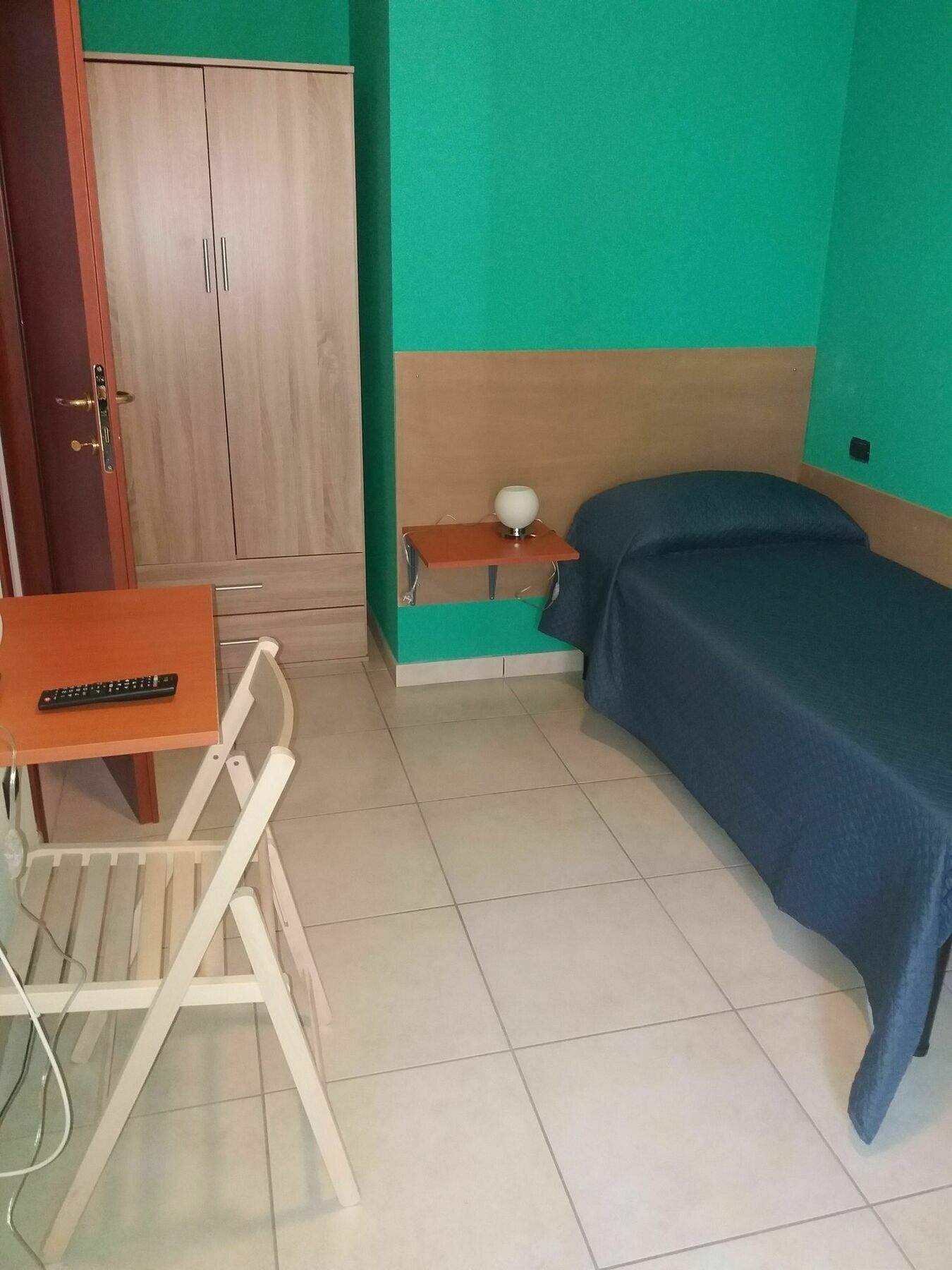 Ogliastra Apartment Rooms Cagliari Bagian luar foto